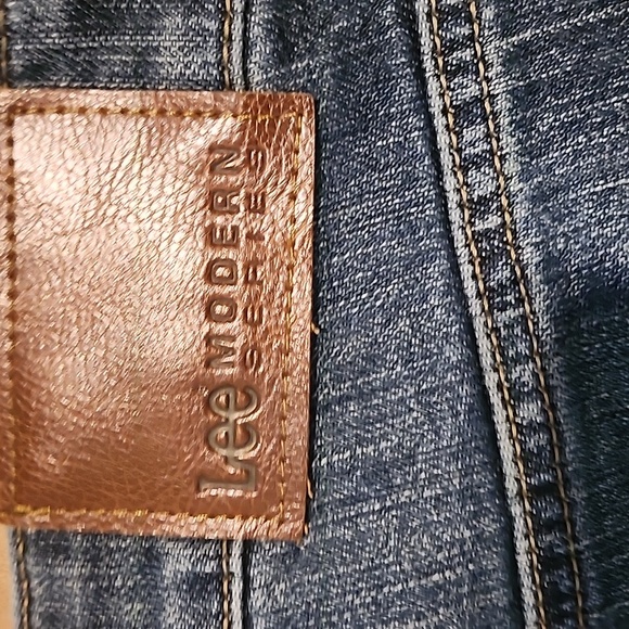 Lee Modern Series Straight Fit Straight Leg Jeans - L342 - Picture 3 of 5